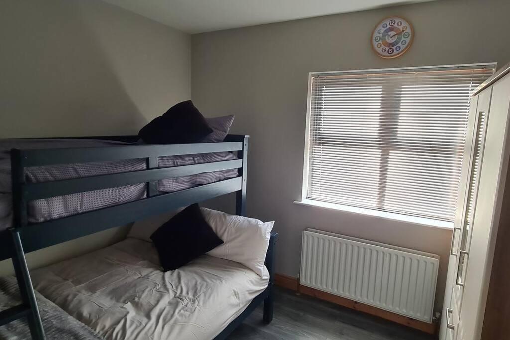 Millhouse Cottage A Luxury 3 Bed Bungalow Antrim Exteriör bild