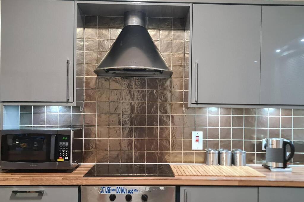 Millhouse Cottage A Luxury 3 Bed Bungalow Antrim Exteriör bild