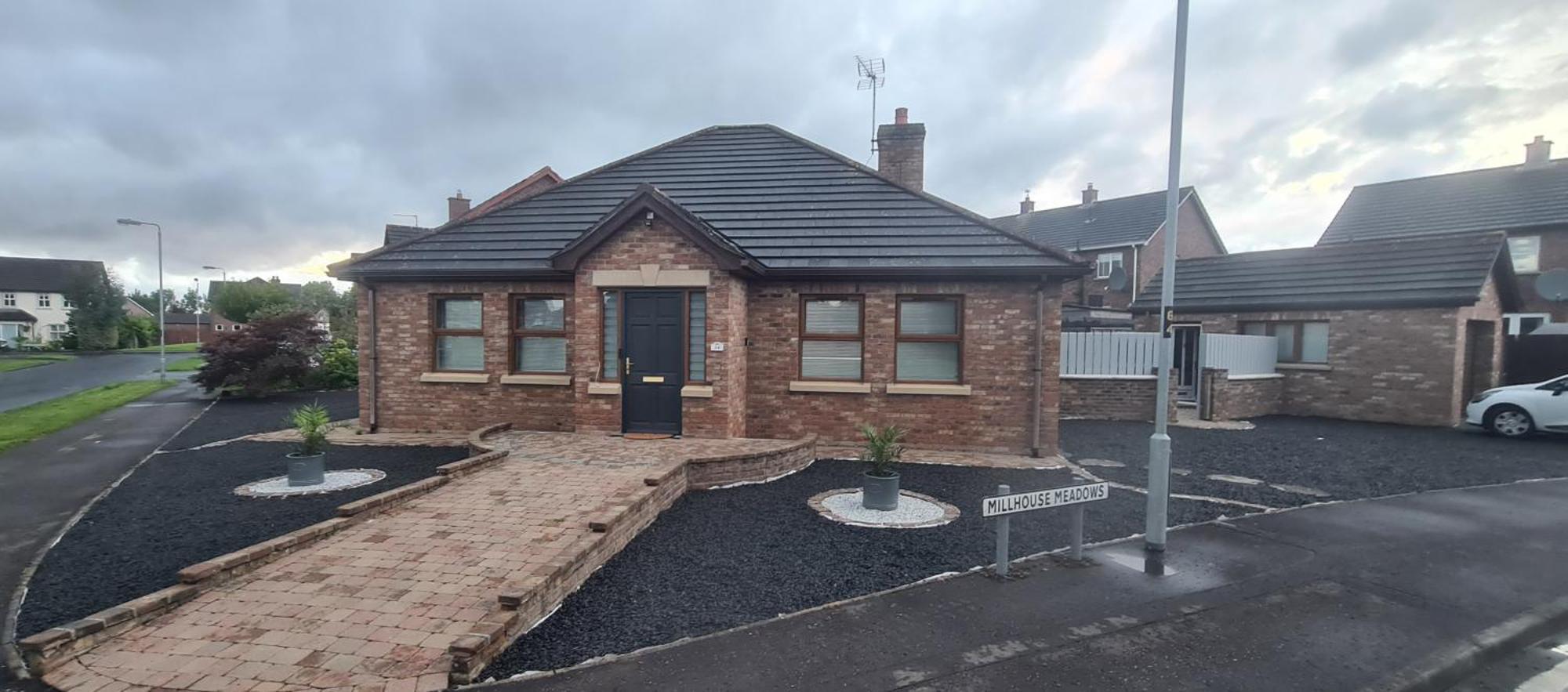 Millhouse Cottage A Luxury 3 Bed Bungalow Antrim Exteriör bild